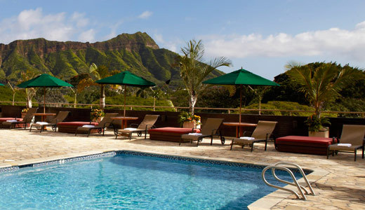 saveology daily deal - 4- or 7-Night Stay for 2 at Queen Kapiolani Hotel in Waikiki, Honolulu