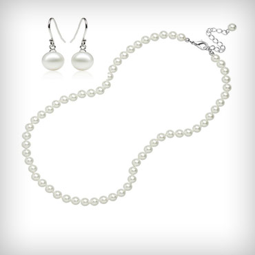 Freshwater-pearl-necklace-and-earrings-set-med-3